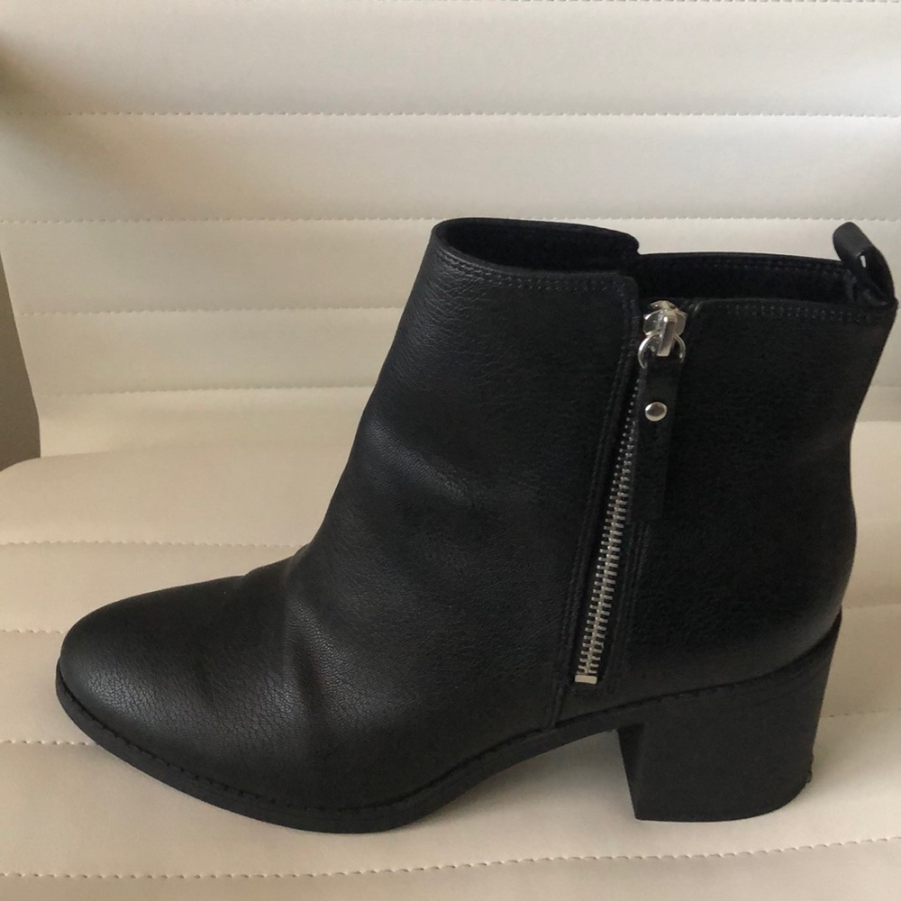 H&M Low Boot - Picture 3 of 4